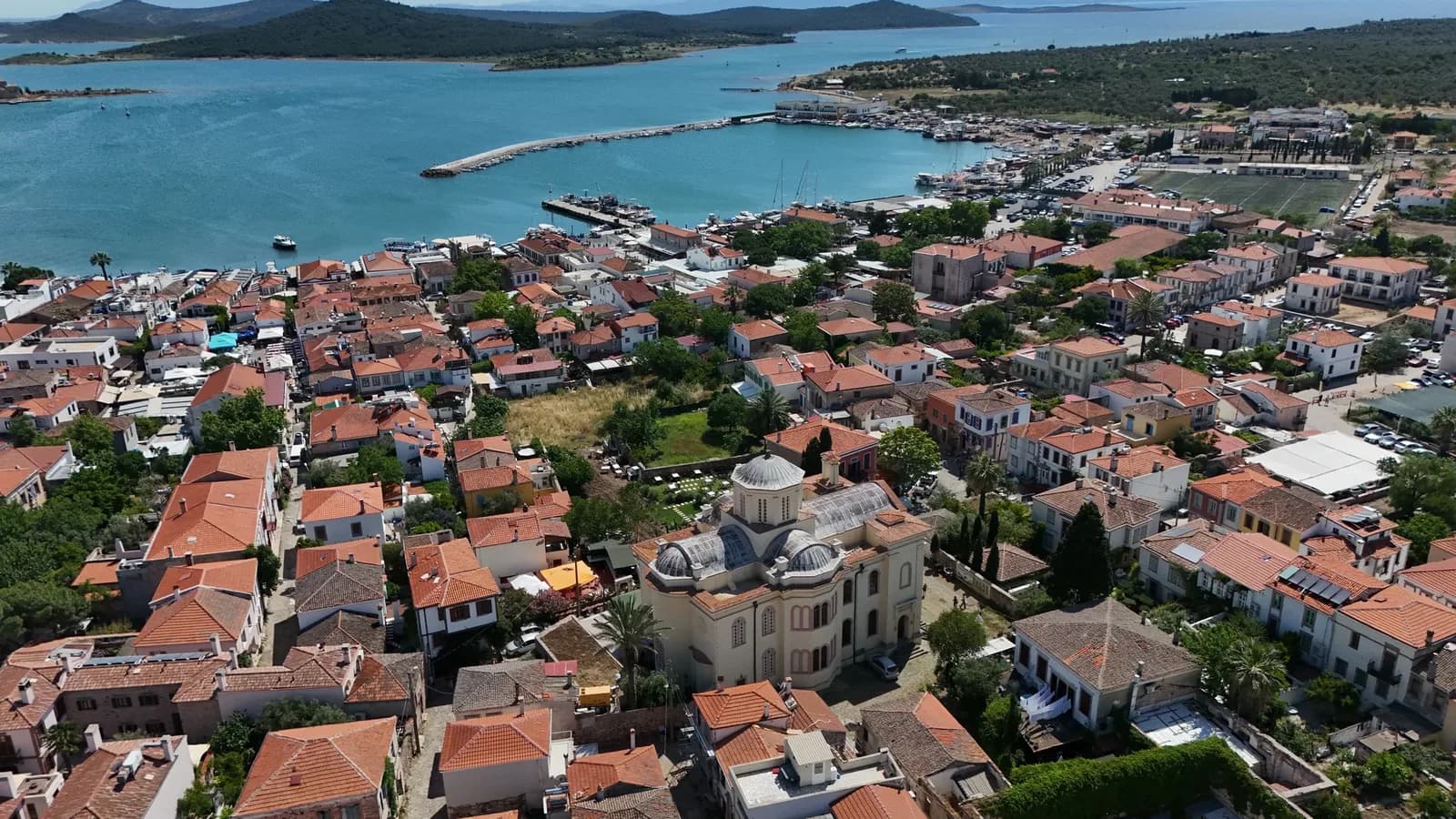 Cunda Bal Konak Kuşbakışı Manzara