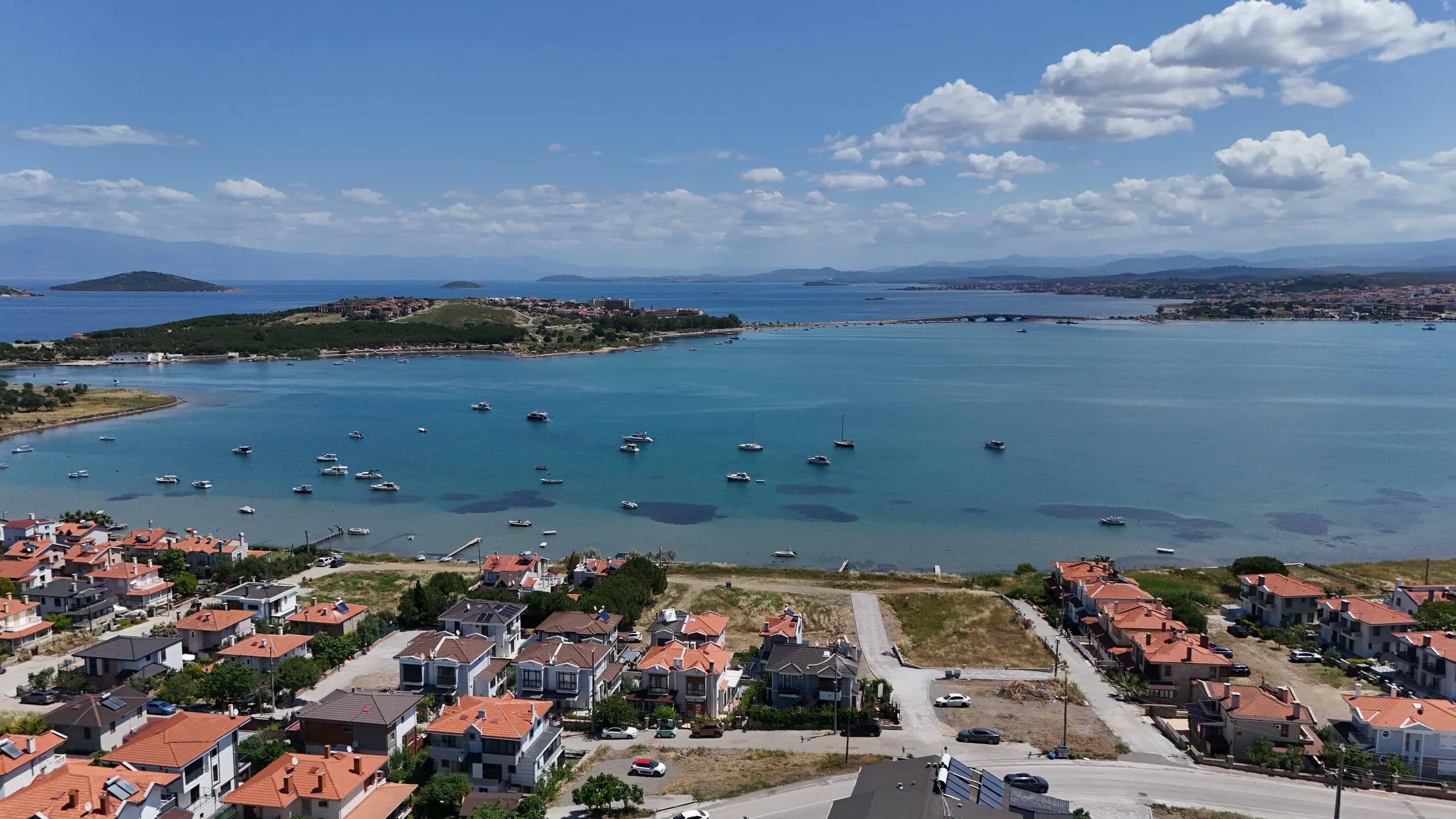 Balkonak Cunda Taş Konak