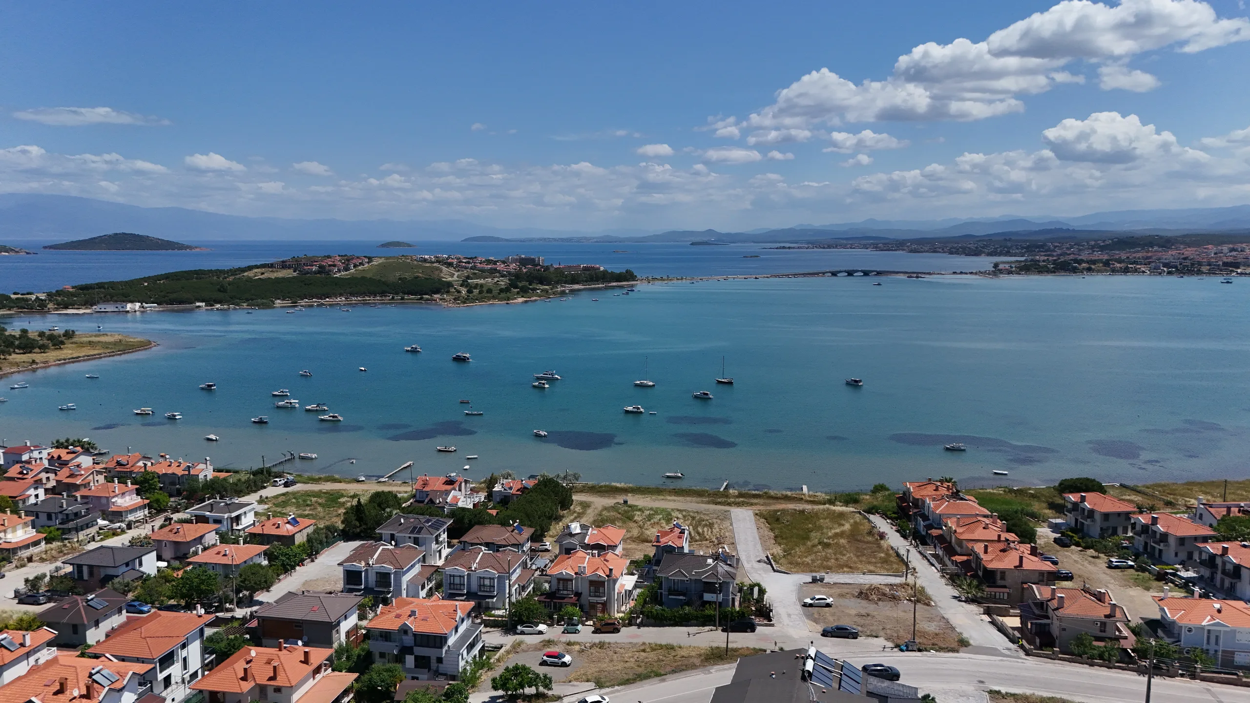 Balkonak Cunda Taş Konak